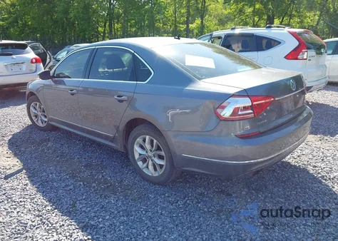 2016 Volkswagen Passat 1.8T S из США, поврежденный, VIN 1VWAT7A31GC043362
